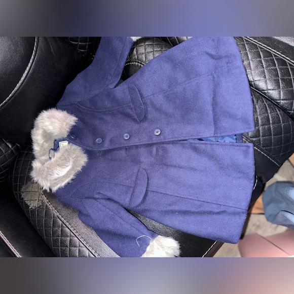 Winter coat - Picture 1 of 2